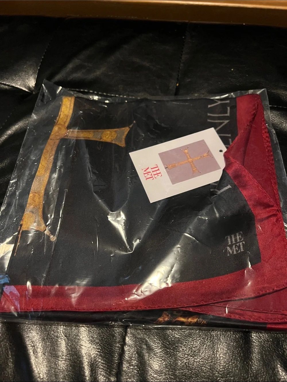 NWT The Met Black and Burgundy 100% Silk Decorative Cross Scarf - Picture 7 of 9